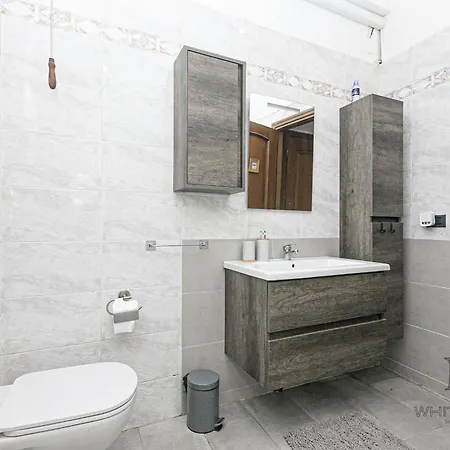 Viola House By Ml White House Genua
